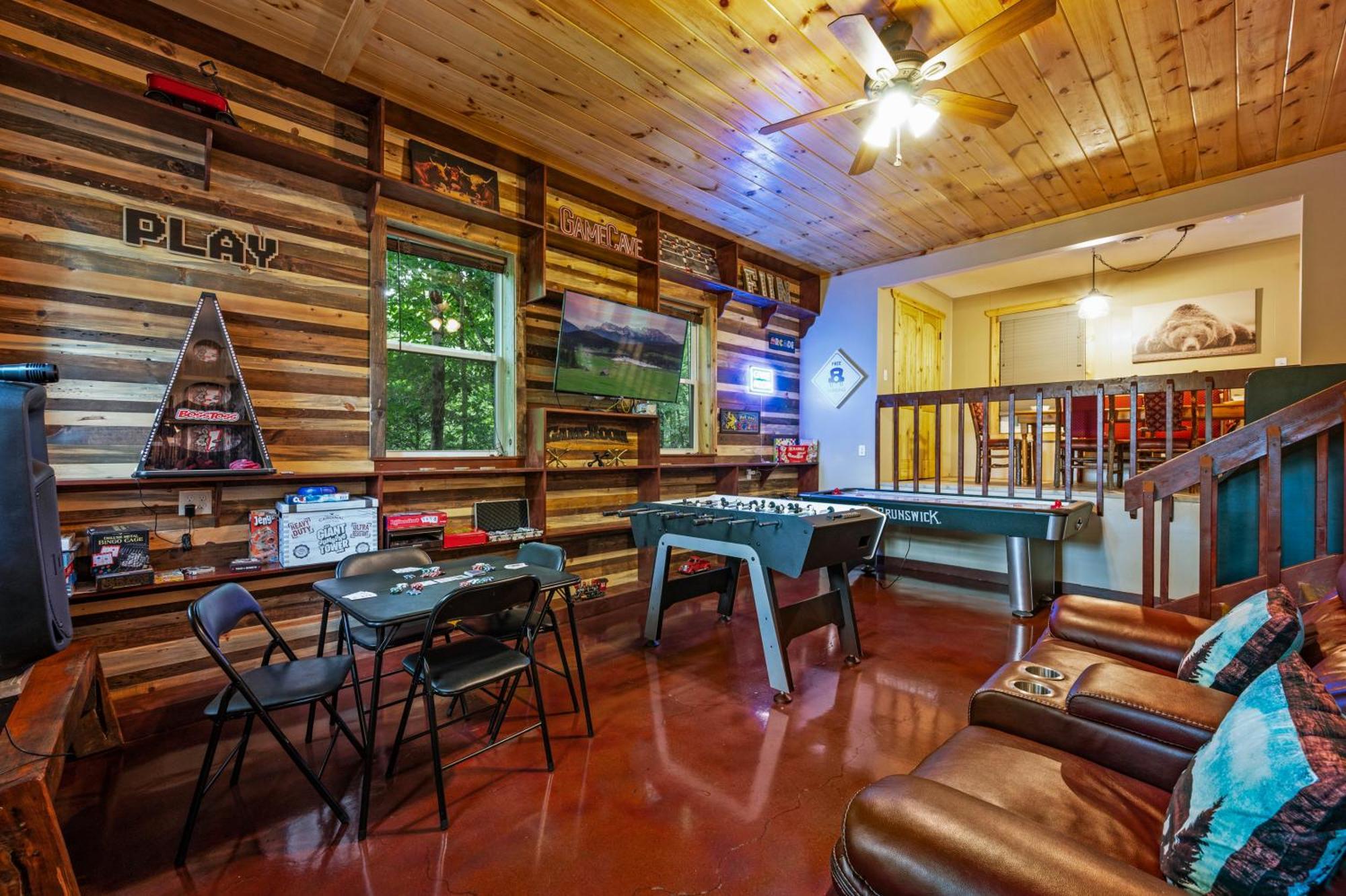 Beautiful Chalet With Fireplace And Large Game Room Gatlinburg Exterior photo